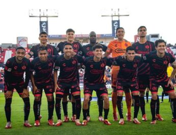 SE LE OLVIDÓ GANAR AL ATLÉTICO DE SAN LUIS, EMPATÓ A UNO ANTE XOLOS